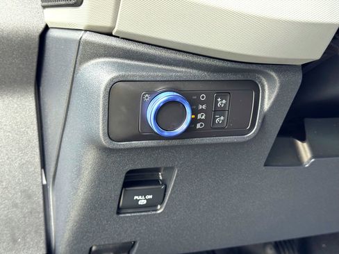 Used 2021 Ford Bronco Black Diamond AWD/4WD image 17