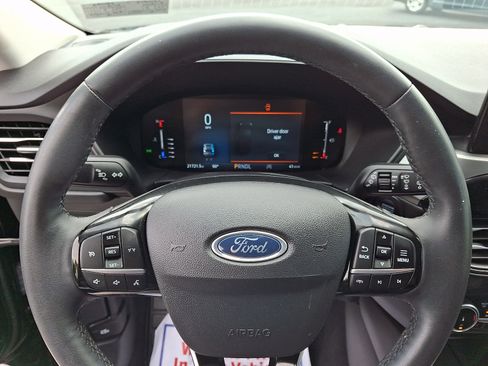 Certified 2023 Ford Escape Active AWD/4WD image 19