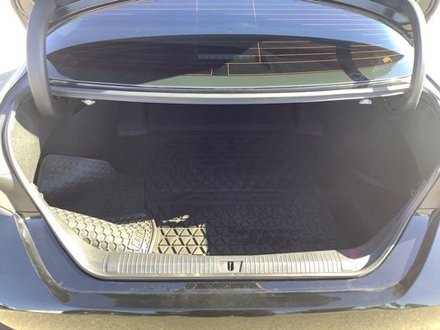 Used 2021 Toyota Avalon XSE image 33