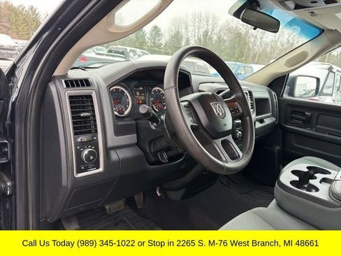 Used 2017 RAM 1500 Express AWD/4WD image 14