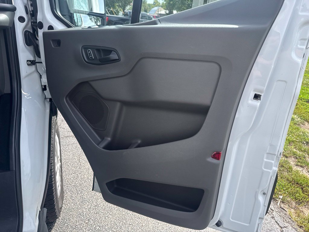 Used 2023 Ford Transit 350 XLT RWD image 36