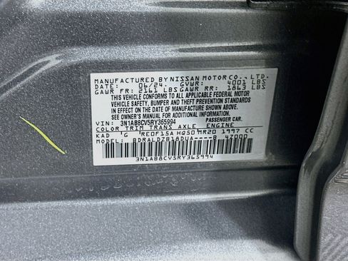 Used 2024 Nissan Sentra SV FWD image 12