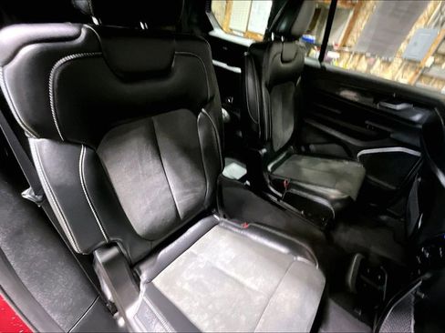 Used 2021 Jeep Grand Cherokee L Laredo RWD image 25