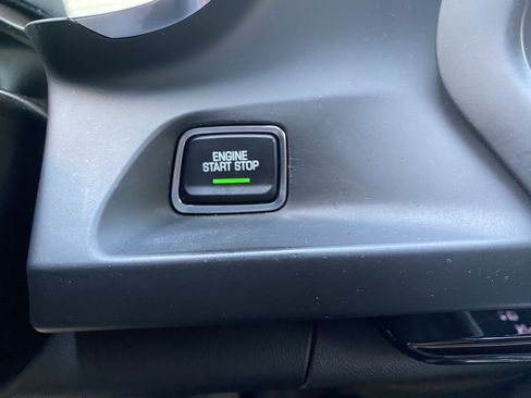 Used 2021 Chevrolet Camaro LT RWD image 19