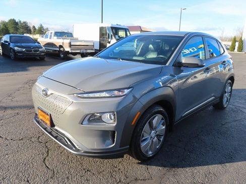 Used 2020 Hyundai Kona Limited image 3