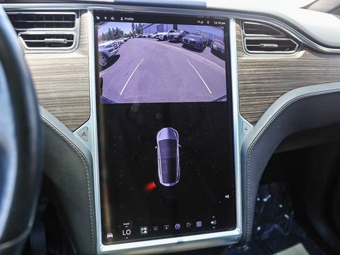 Used 2016 Tesla Model X 90D AWD/4WD image 22