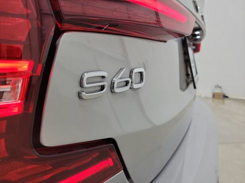 New 2025 Volvo S60 B5 Plus w/ Protection Package Premier FWD image 9