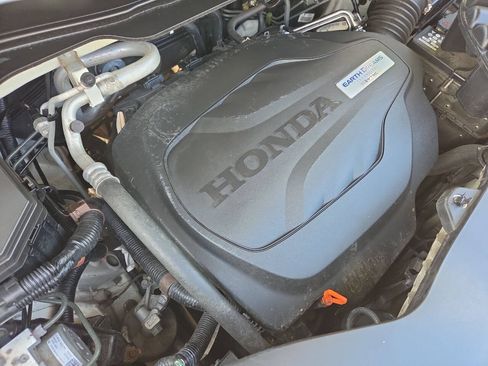 Used 2017 Honda Pilot Elite image 10