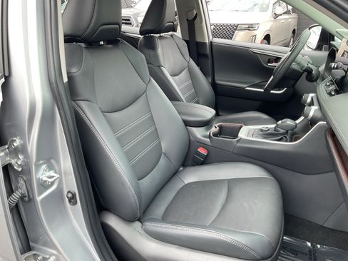 Used 2024 Toyota RAV4 Limited AWD/4WD image 21