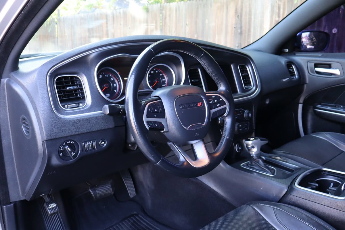Used 2015 Dodge Charger SXT w/ AWD Plus Group image 15