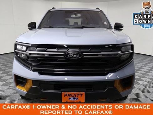 Used 2025 Ford Expedition Tremor AWD/4WD image 3