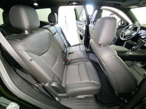 Used 2024 Cadillac XT6 Premium Luxury w/ LPO, Floor Liner Package FWD image 32