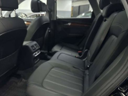 Used 2023 Audi Q5 2.0T Premium Plus w/ Convenience Package AWD/4WD image 13