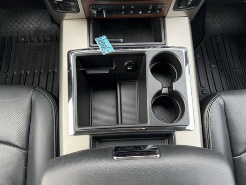 Used 2014 RAM 1500 Laramie w/ Convenience Group image 22