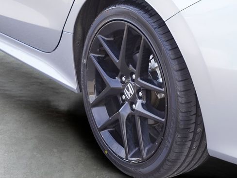 Used 2025 Honda Civic Sport image 11