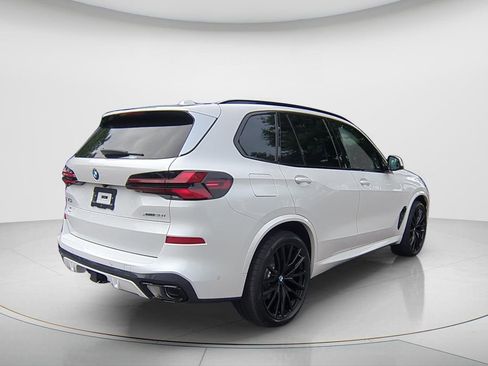 New 2026 BMW X5 xDrive40i AWD/4WD image 5