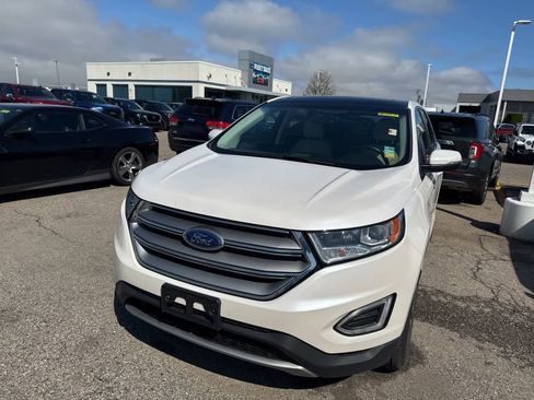 Used 2016 Ford Edge Titanium w/ Equipment Group 301A image 3