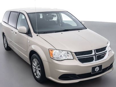 Used 2014 Dodge Grand Caravan SE