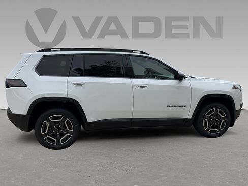 New 2026 Jeep Cherokee Limited image 7