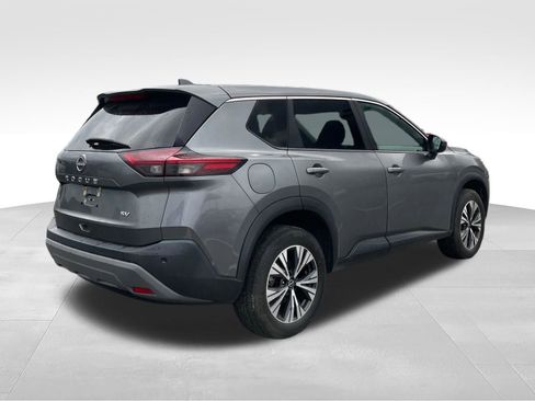 Used 2023 Nissan Rogue SV FWD image 5