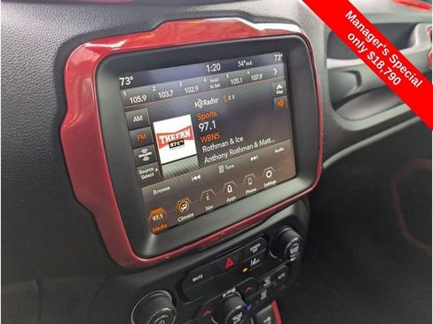 Used 2023 Jeep Renegade Latitude image 20