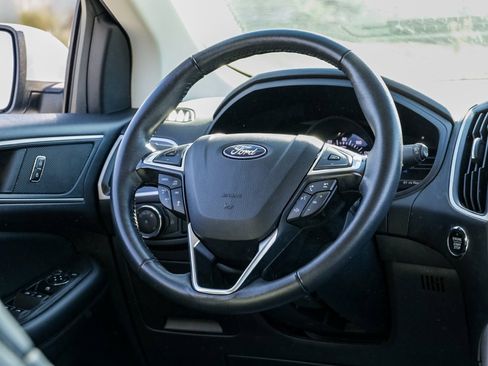 Used 2024 Ford Edge SEL image 24