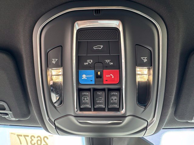 New 2026 Jeep Grand Cherokee L Limited AWD/4WD image 18