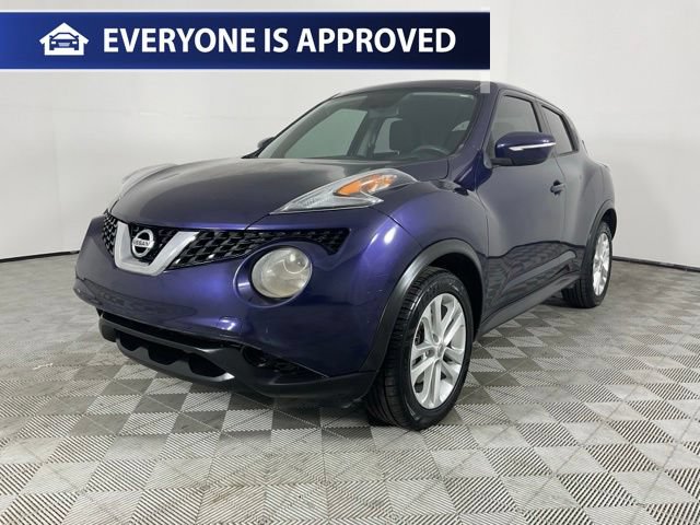 Used 2015 Nissan Juke S FWD image 1