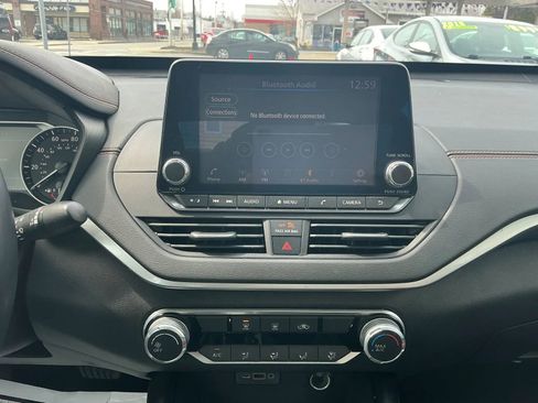 Used 2019 Nissan Altima 2.5 SR image 21