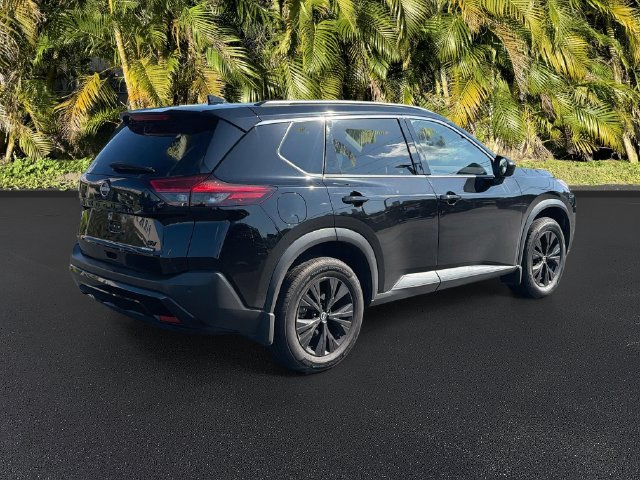 Used 2023 Nissan Rogue SV w/ SV Premium B Package FWD image 4