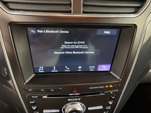 Certified 2017 Ford Explorer Limited w/ Equipment Group 301A image 11