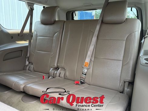 Used 2016 GMC Yukon XL SLE AWD/4WD image 14