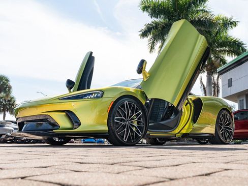 Used 2025 McLaren GTS image 27