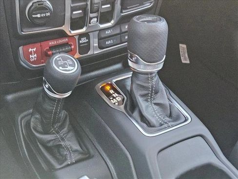 New 2026 Jeep Gladiator Mojave AWD/4WD image 13