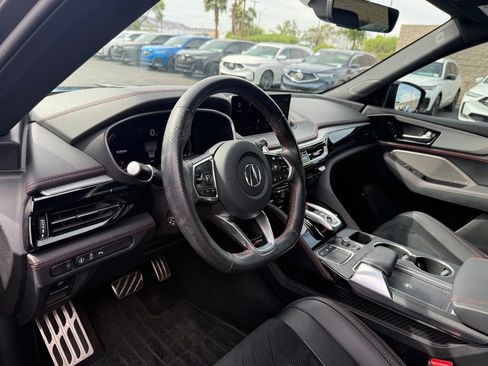 Used 2023 Acura MDX A-Spec image 9
