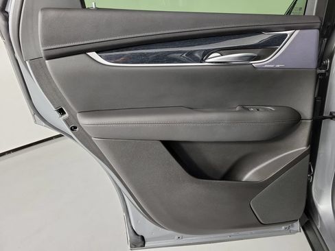 Used 2024 Cadillac XT5 Premium Luxury FWD image 13