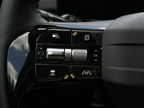 New 2026 Kia Sorento S FWD image 29