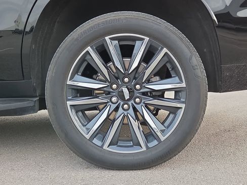 Used 2023 Cadillac Escalade Sport Platinum image 12