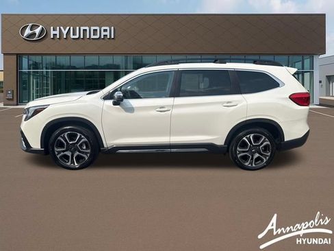 Used 2023 Subaru Ascent Limited w/ Technology Package AWD/4WD image 2