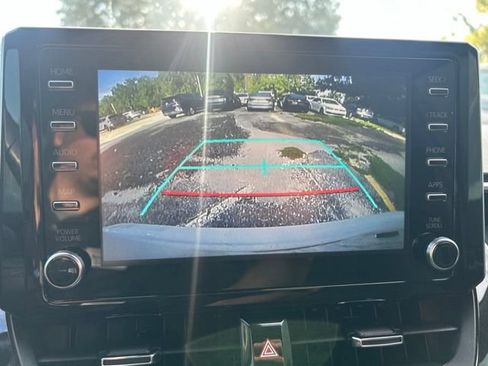 Used 2020 Toyota Corolla SE FWD image 13