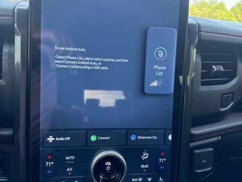 Used 2024 Ford Expedition Max Limited image 9