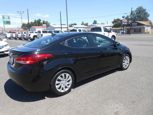 Used 2012 Hyundai Elantra GLS FWD image 9