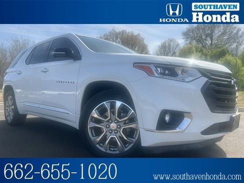 Used 2019 Chevrolet Traverse Premier w/ LPO, Blackout Package image 1