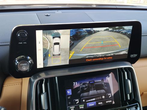 New 2026 Lexus LX 700h Luxury AWD/4WD image 13