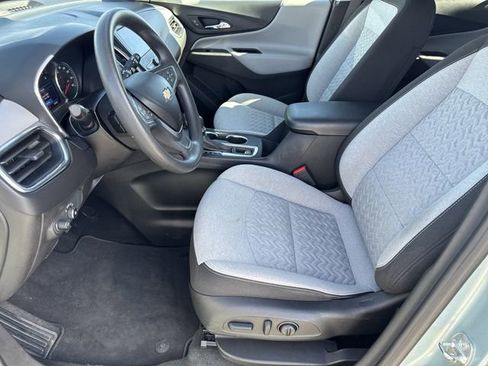 Used 2022 Chevrolet Equinox LT image 8