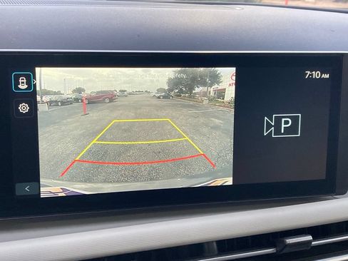 Used 2025 Hyundai Tucson SEL FWD image 19