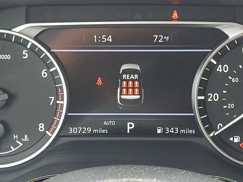 Used 2025 Nissan Pathfinder SL AWD/4WD image 21