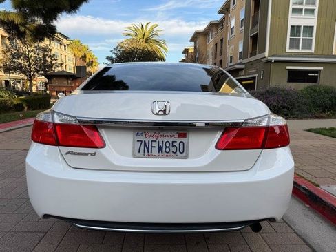 Used 2015 Honda Accord EX image 13