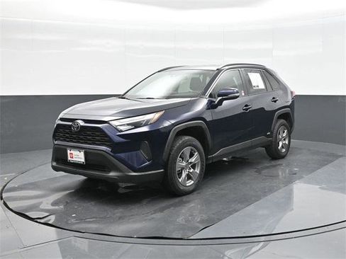 Certified 2025 Toyota RAV4 XLE image 1