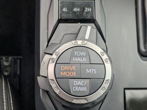 Used 2024 Toyota Tacoma TRD Off-Road image 18